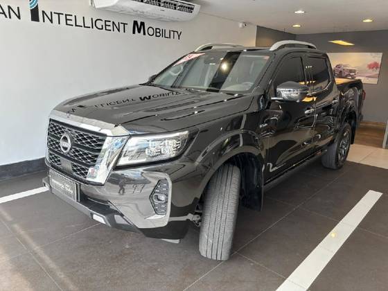 NISSAN FRONTIER 2.3 16V TURBO DIESEL PLATINUM CD 4X4 AUTOMÁTICO